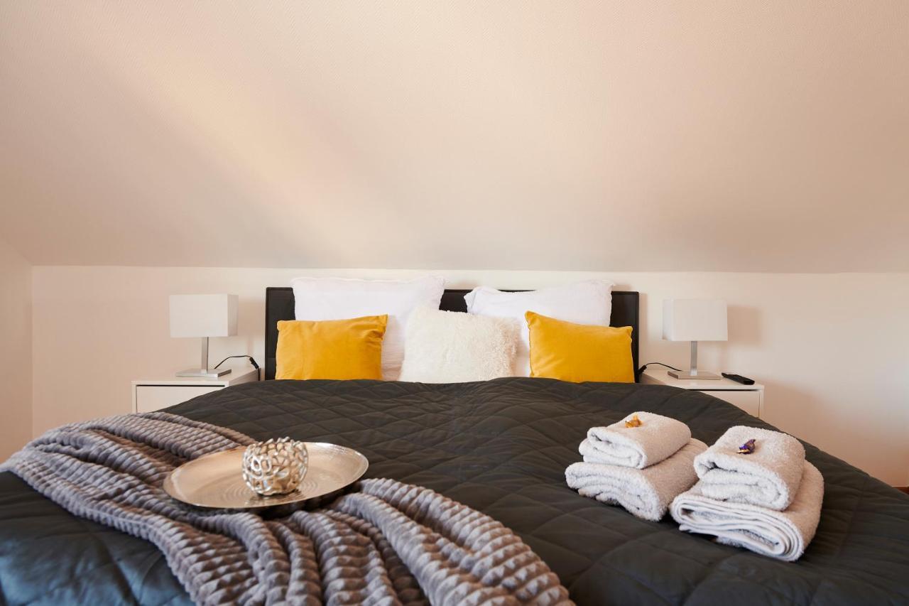 Apartament Grosszuegig & Stilvoll Parkplatz ,Ruhige Lage, 5 Personen, Langzeit Paderborn Zewnętrze zdjęcie